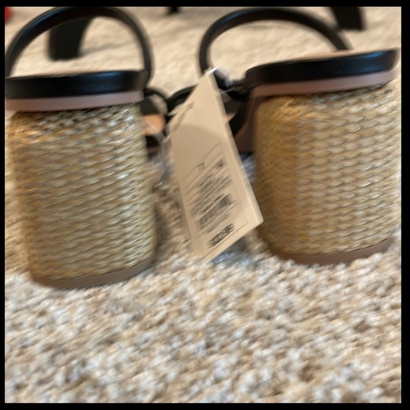 A New Day - 2 straps sandals with a cute rattan - Picture 6 of 8